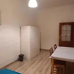 ゲストハウス Centrally Located Cozy