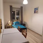 Centrally Located Cozy ゲストハウス クラクフ
