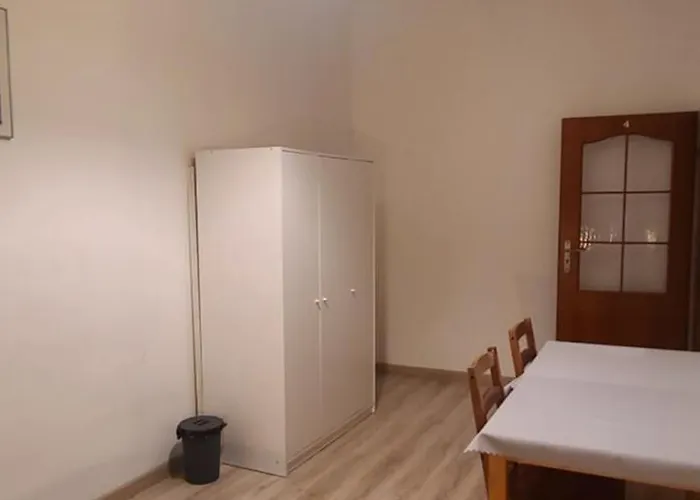 Gasthuis Centrally Located Cozy