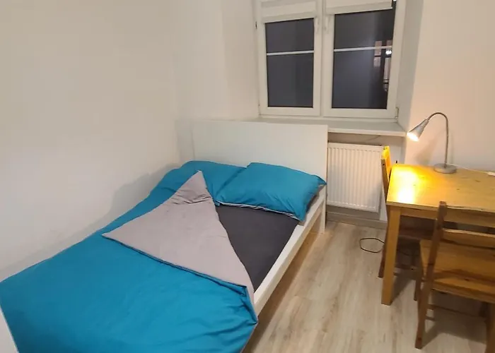 Guest house Centrally Located Cozy *