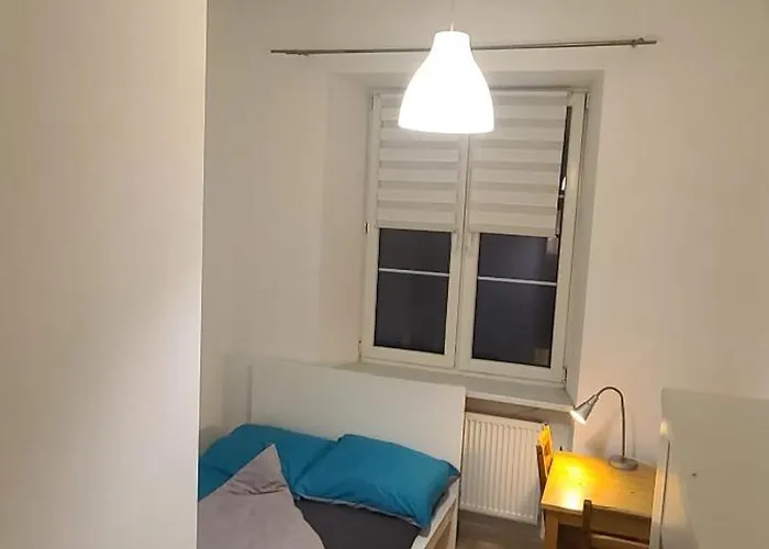 Centrally Located Cozy