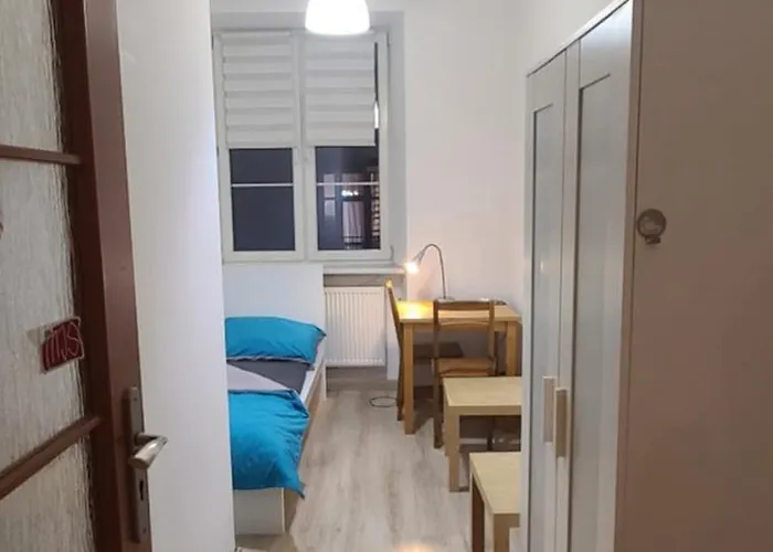 Centrally Located Cozy