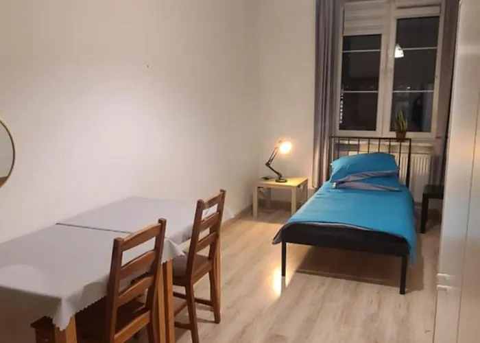 Centrally Located Cozy Cracovia